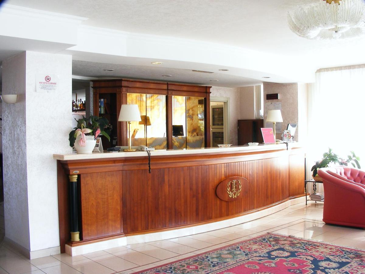 Imperial - Dada 4* Rimini