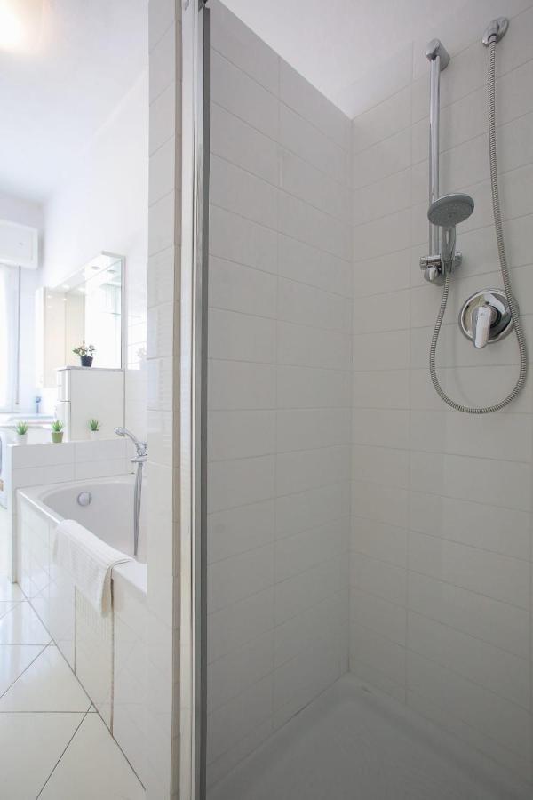 Apartment Appartamento Azalea - Affitti Brevi Italia