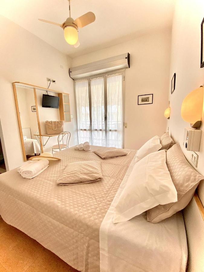 Hotel Sabrina 2*
