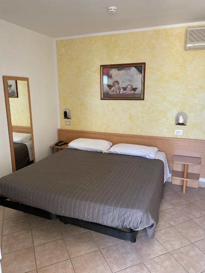 Hotel Palos