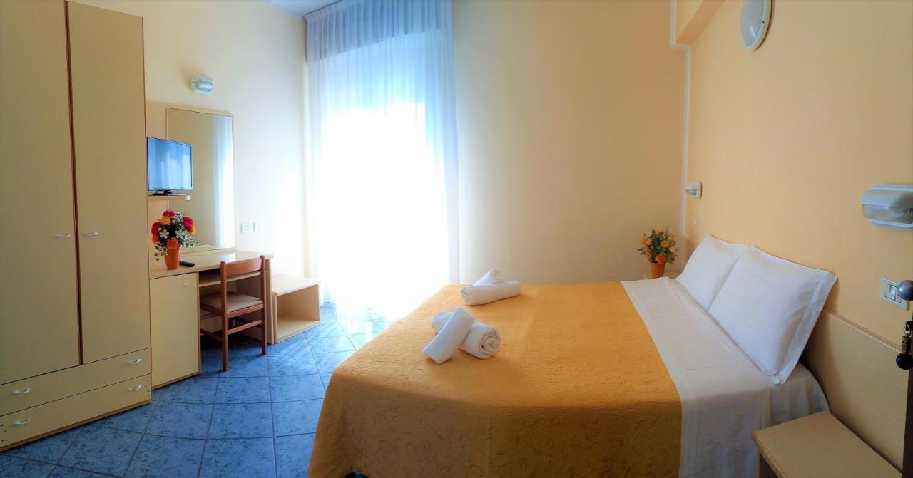 Hotel Hotel Corona