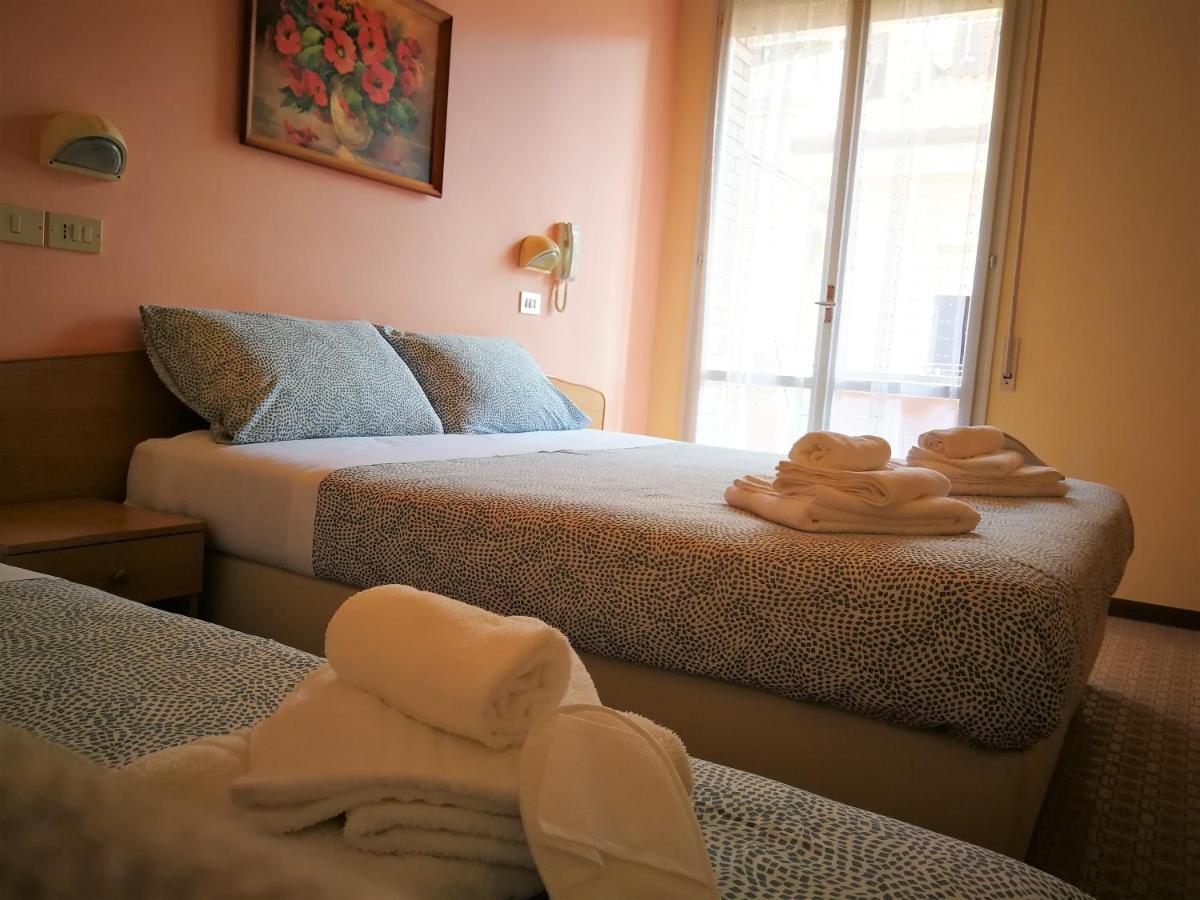 Rossella Hotel Rimini