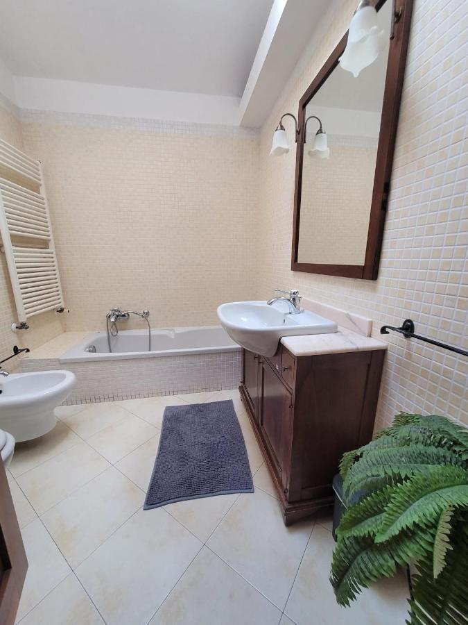 Apartment Chez Barnie Favoloso Privato In A 800mt Ingresso Fiera Rimini