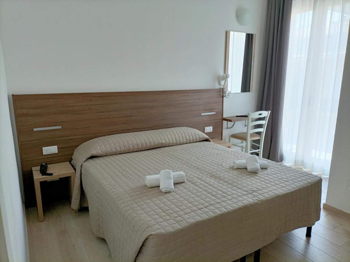 Bed & Book Hotel Rimini