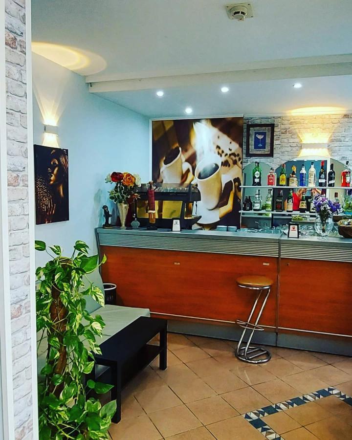 Savina Hotel 3*