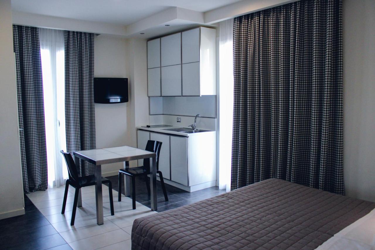 Atmosphere Hotel 4*