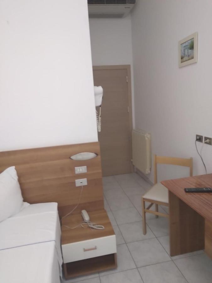Acapulco Hotel 3*