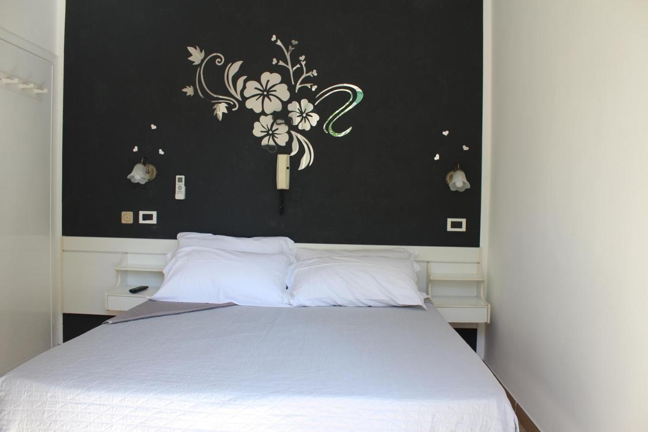 Mora Hotel Rimini