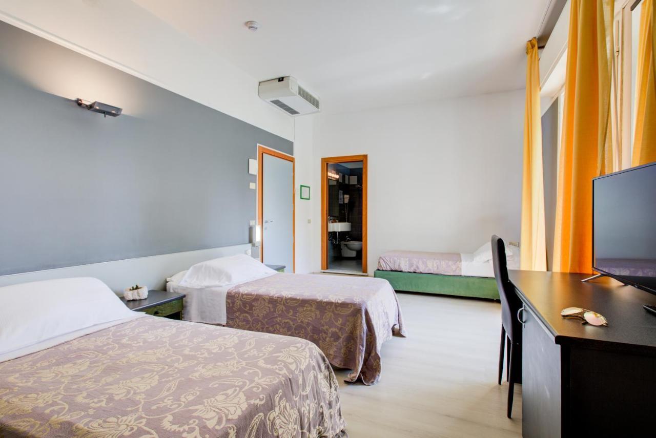 Ivano Hotel 3*