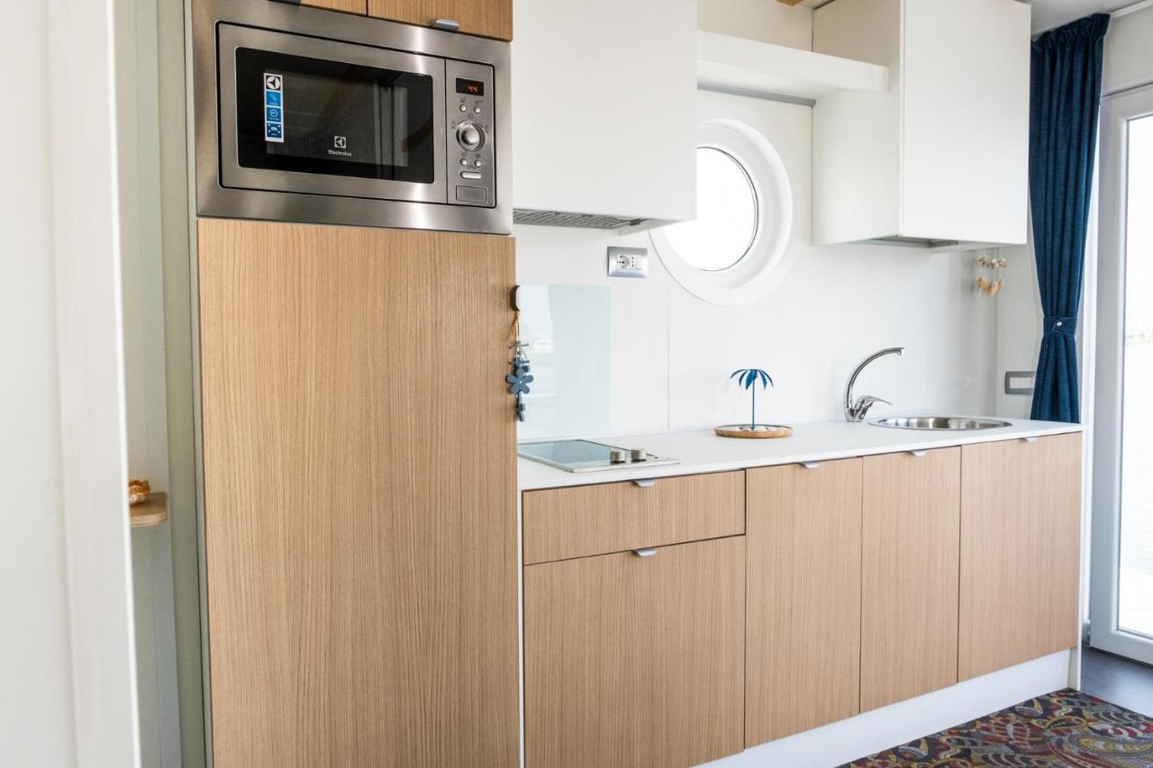 House Boat Rimini