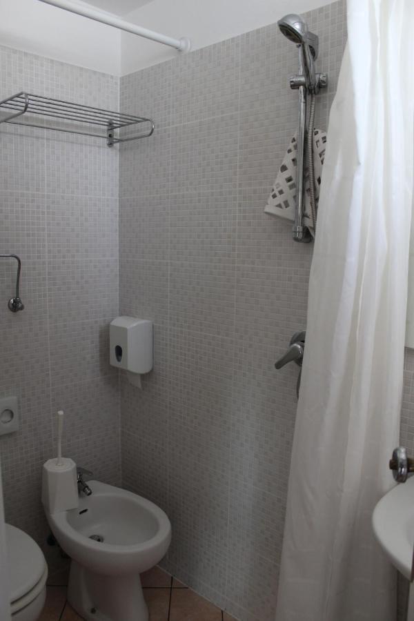 Mora Hotel *