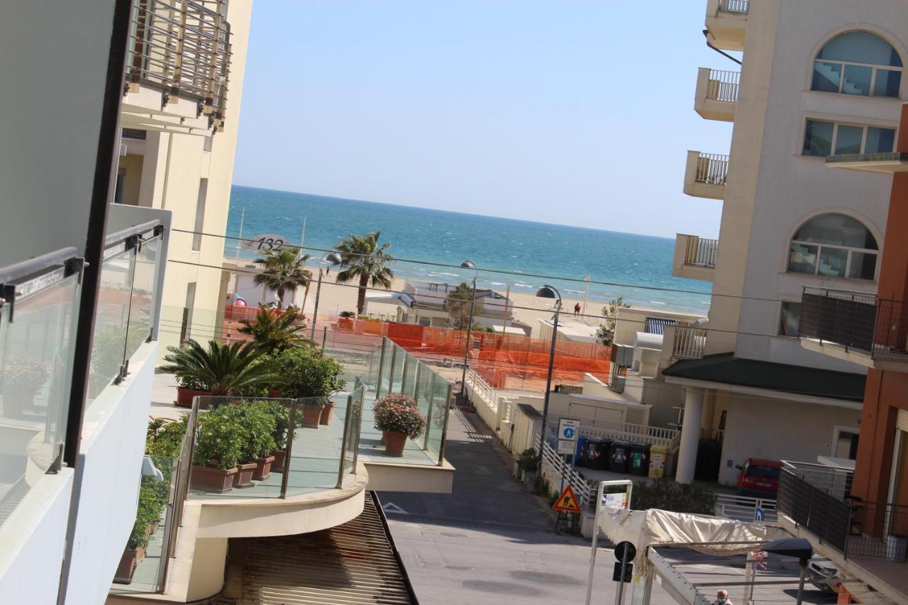 Hotel Mora