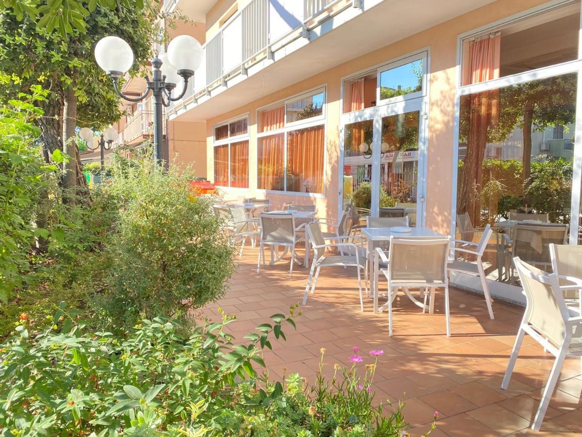 Casadei 3* Rimini