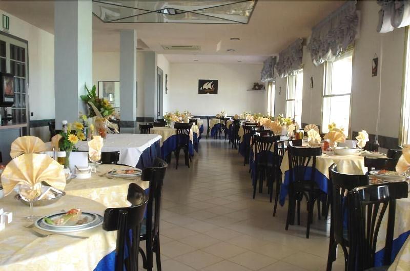 Hotel Aquila 2*