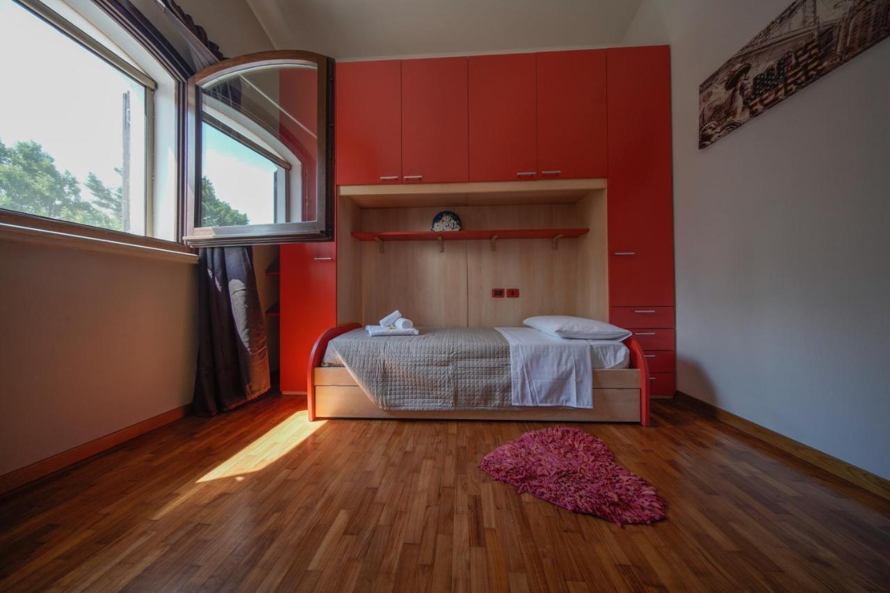 Chez Barnie Favoloso Privato In A 800mt Ingresso Fiera Apartment Rimini