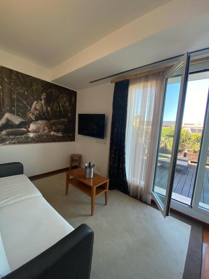 Hotel Card International 4*