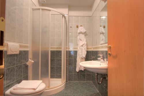 Marconi Mare 3*