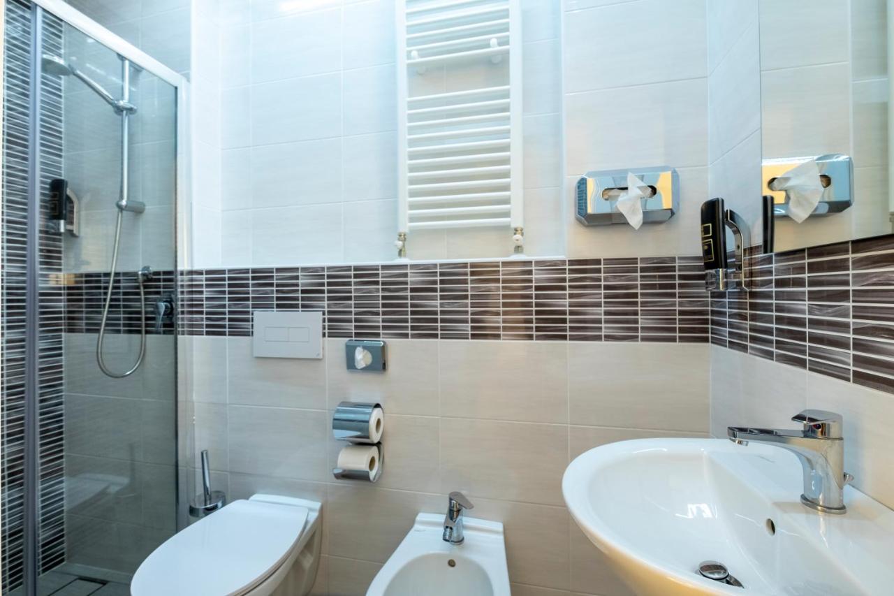Giumer Hotel 3*