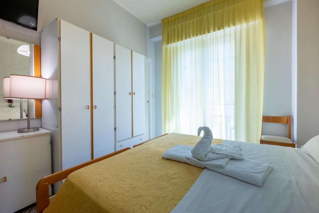 Hotel Giumer Rimini
