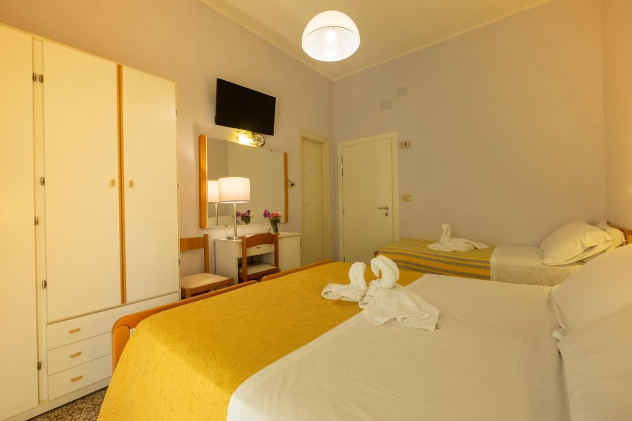Giumer 3* Rimini