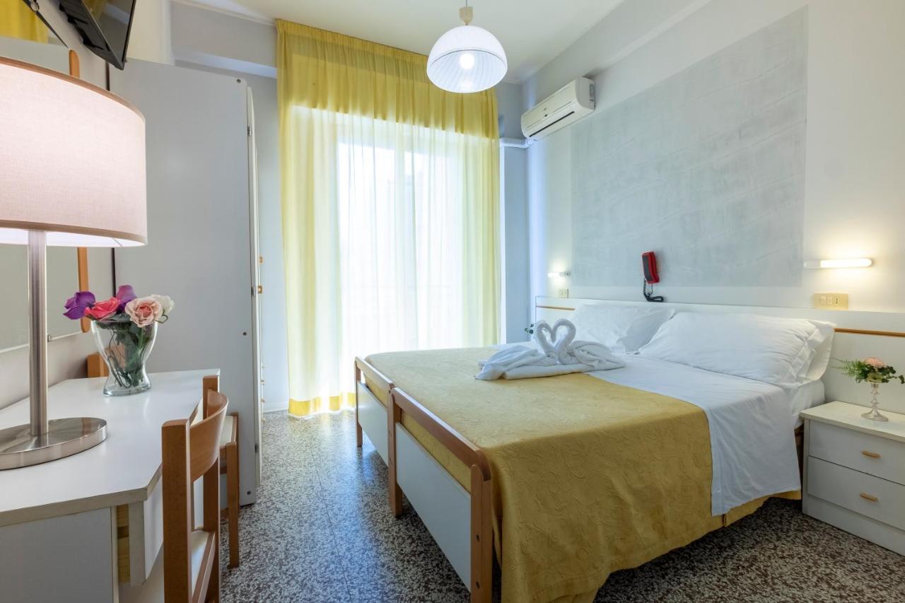 Hotel Giumer Rimini