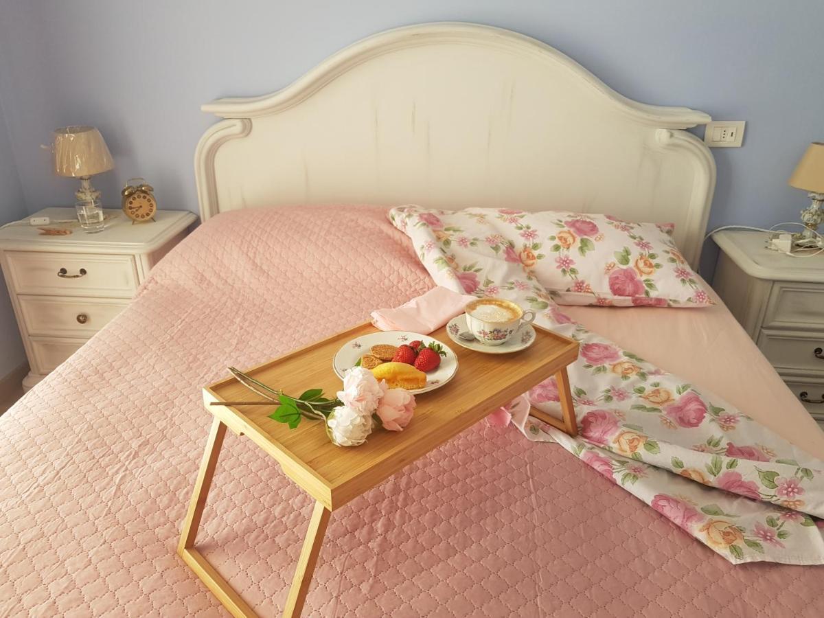 Appartement The Roses - Delizioso Attico Su 2 Livelli Zona Palacongressi Rimini