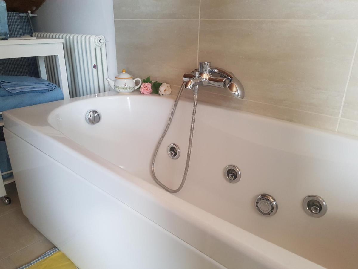 Appartement The Roses - Delizioso Attico Su 2 Livelli Zona Palacongressi Rimini
