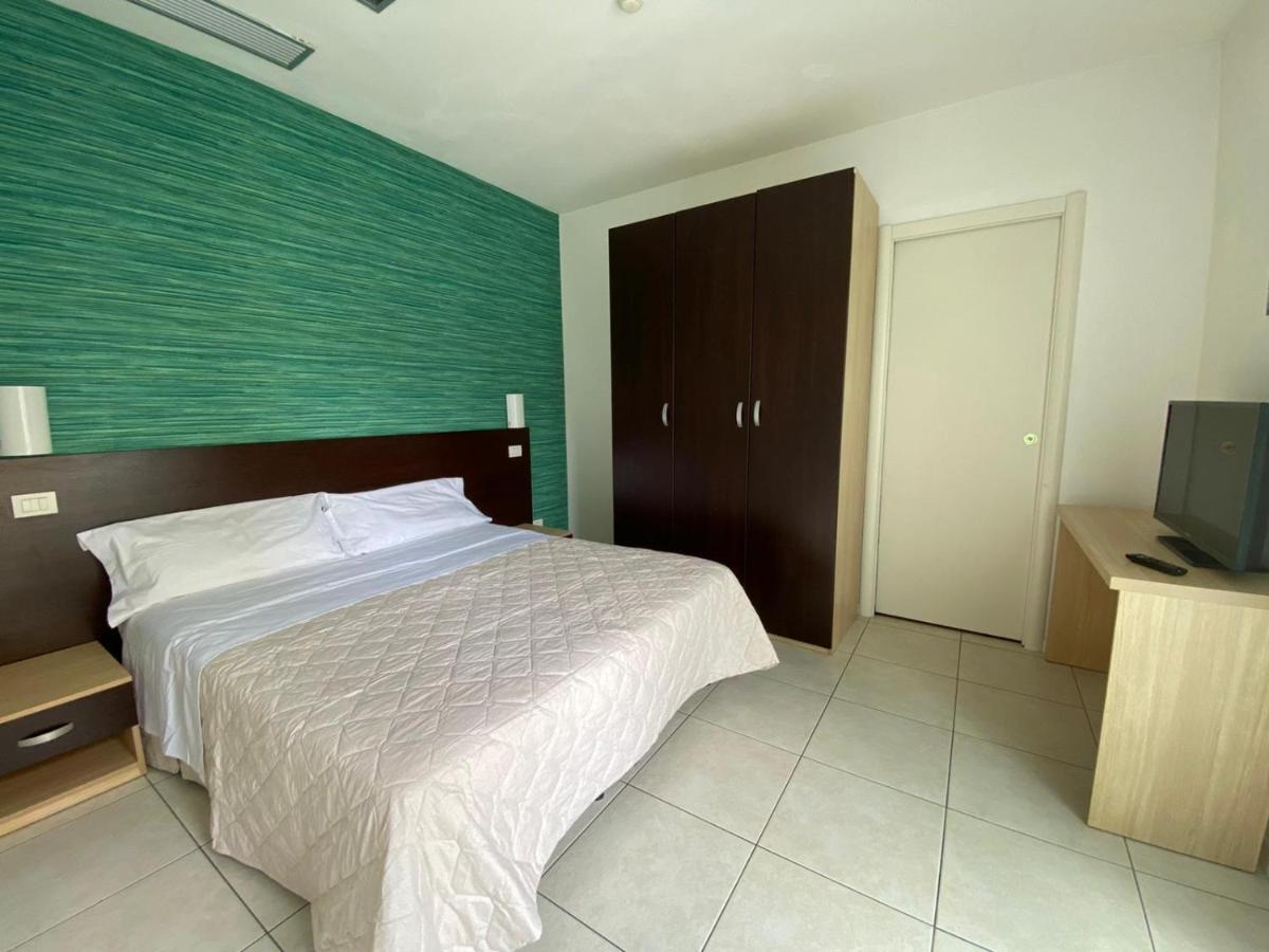 Aparthotel Acqua Marina 3*