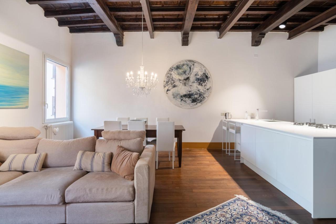 Exclusive Elegant In Pieno Centro! X4 Apartment Rimini