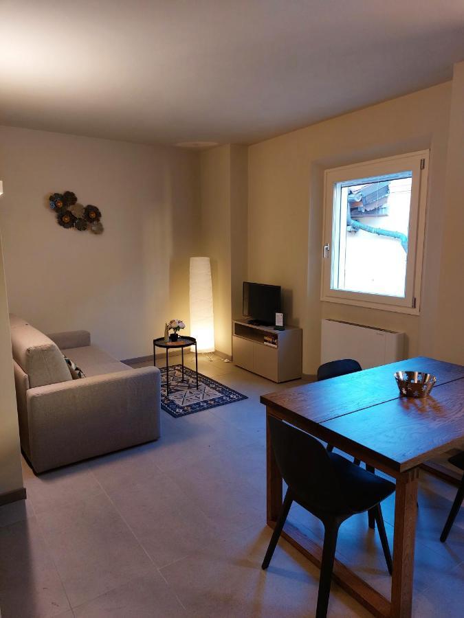 Apartment The 6
