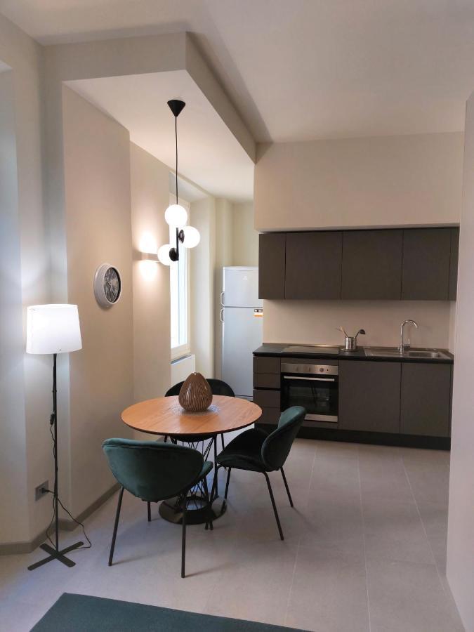 Apartment The 6