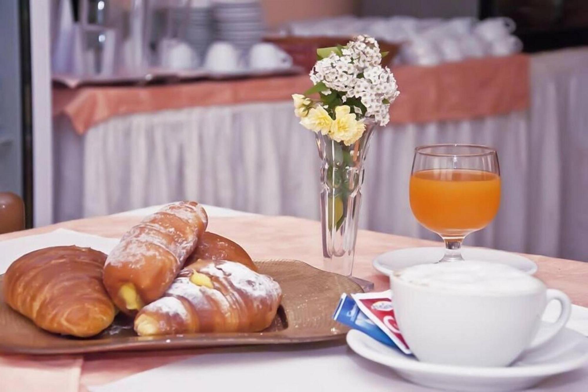 Staccoli Hotel 3*
