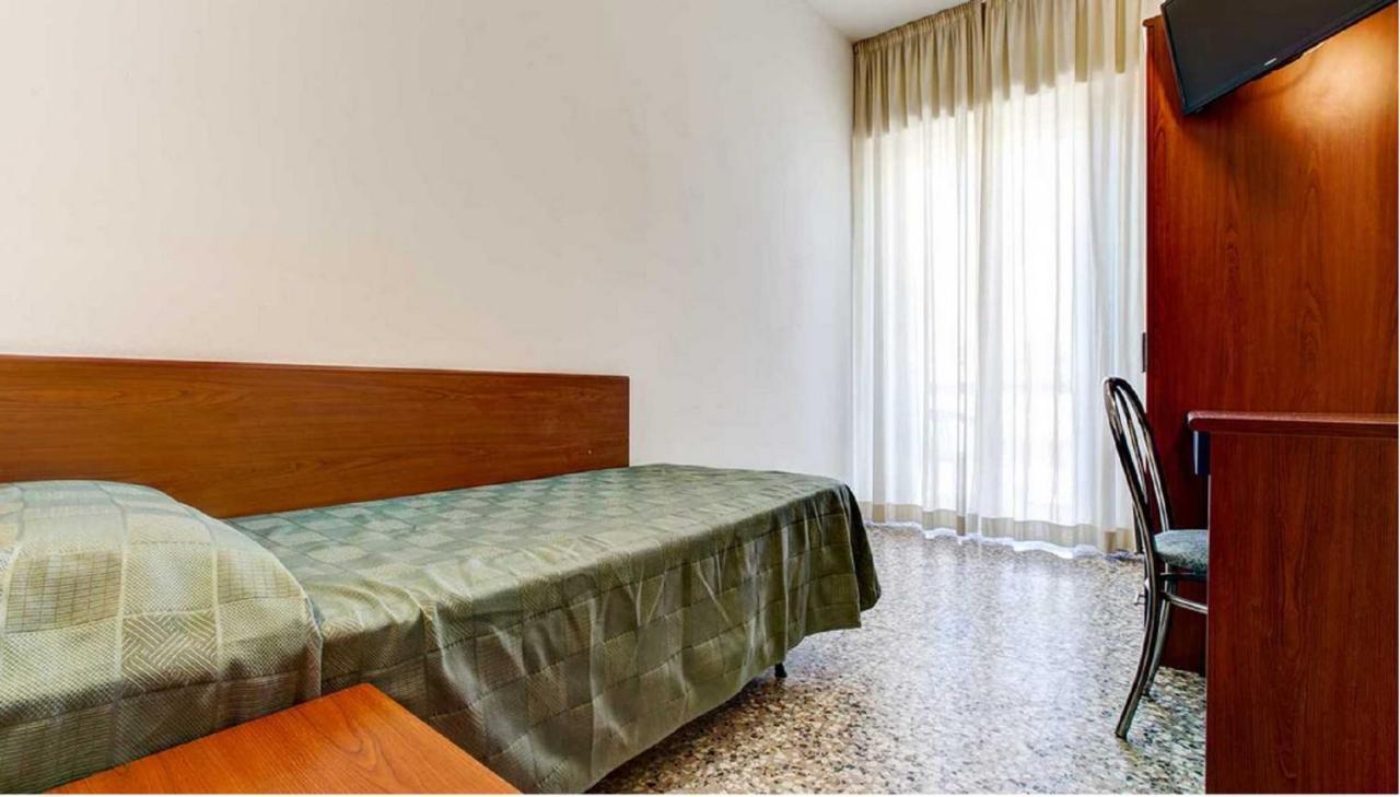 Hotel Atlas 3*