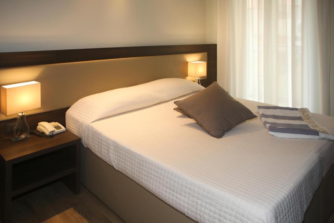Hotel Dear 3*