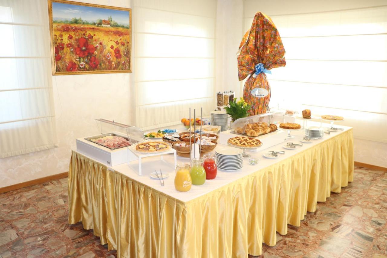 Hotel Morolli