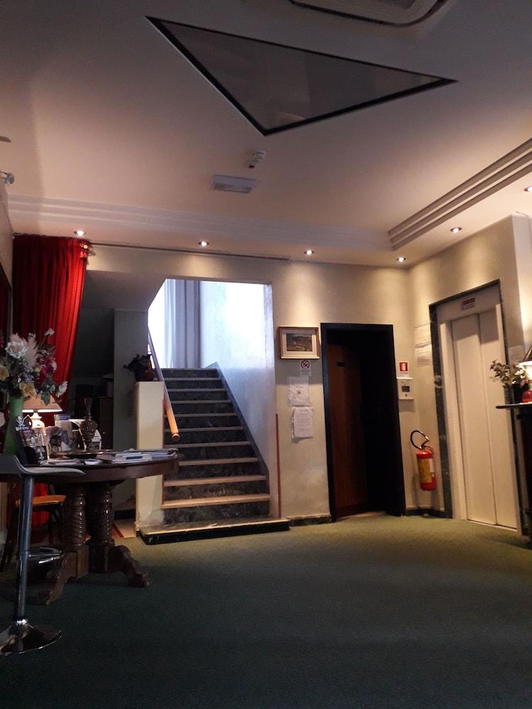Niagara Hotel Rimini