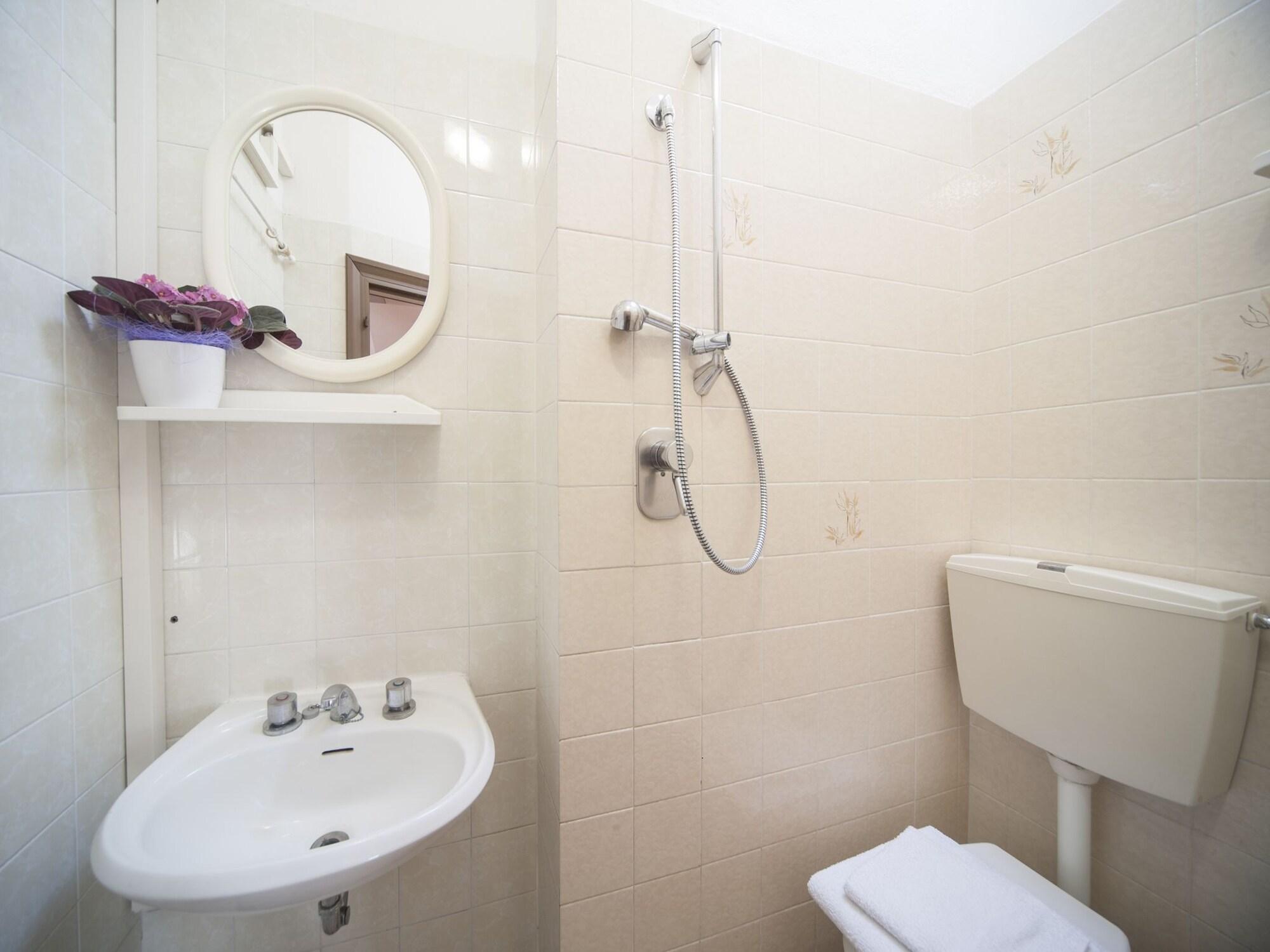Luna Hotel 3*