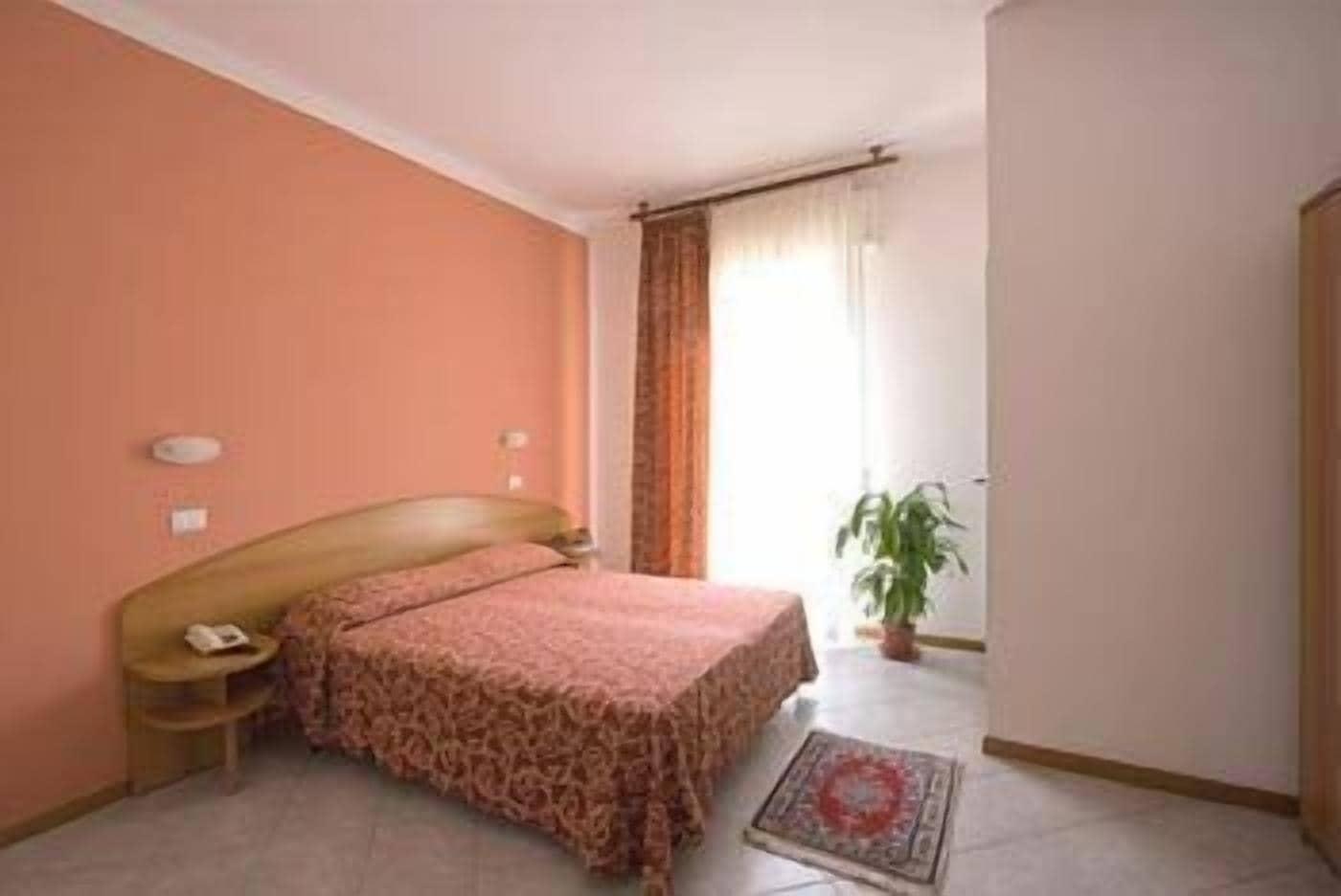 Hotel Bahama 3*
