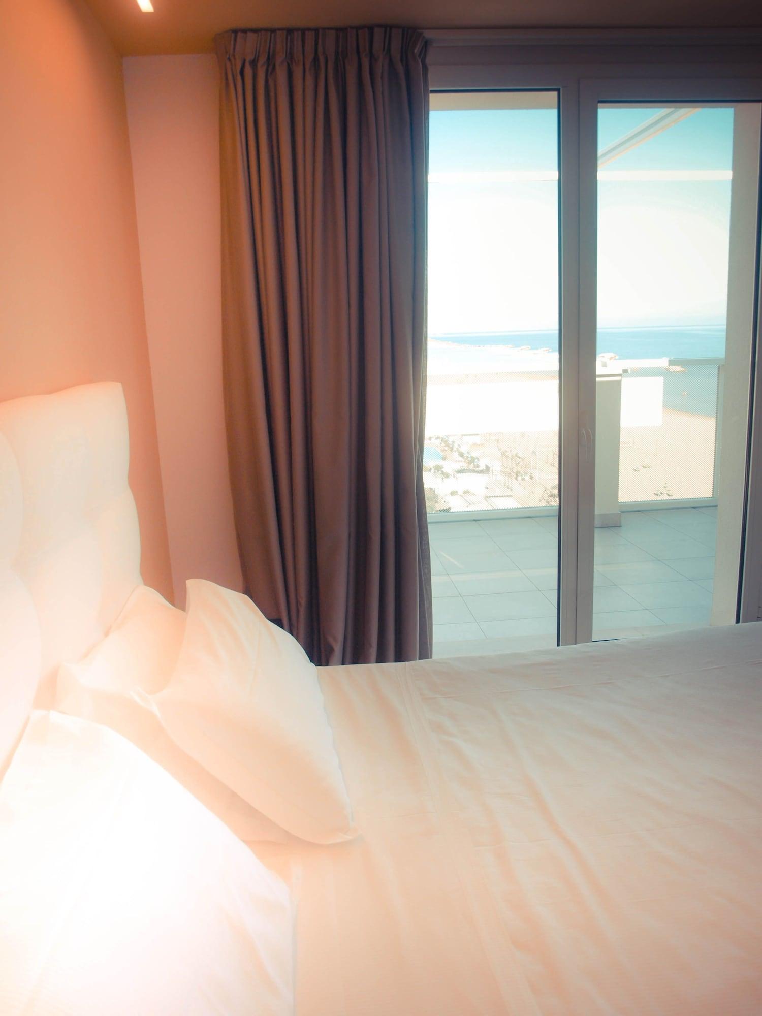 Aparthotel Terminus 4*