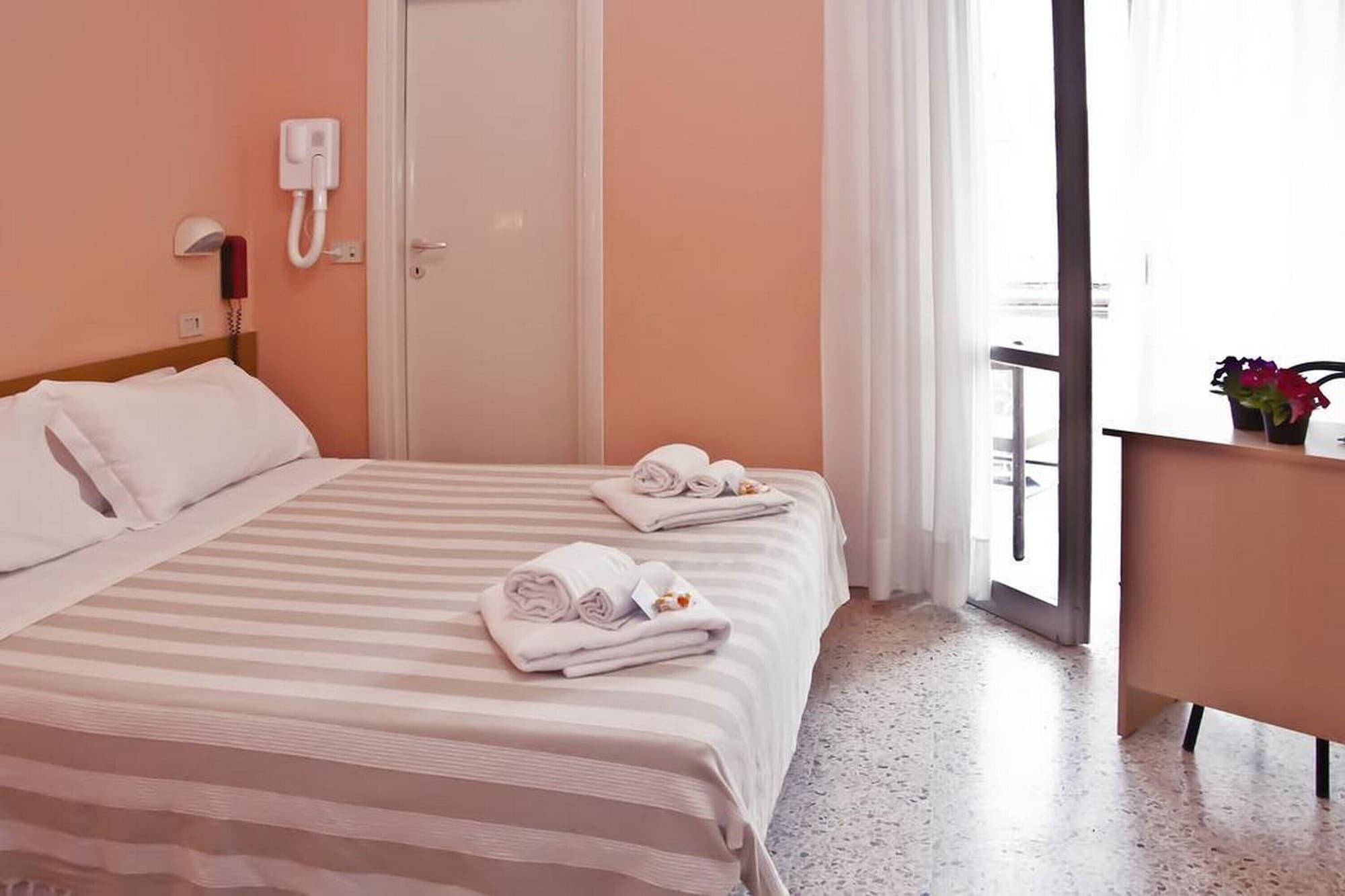 Staccoli Hotel