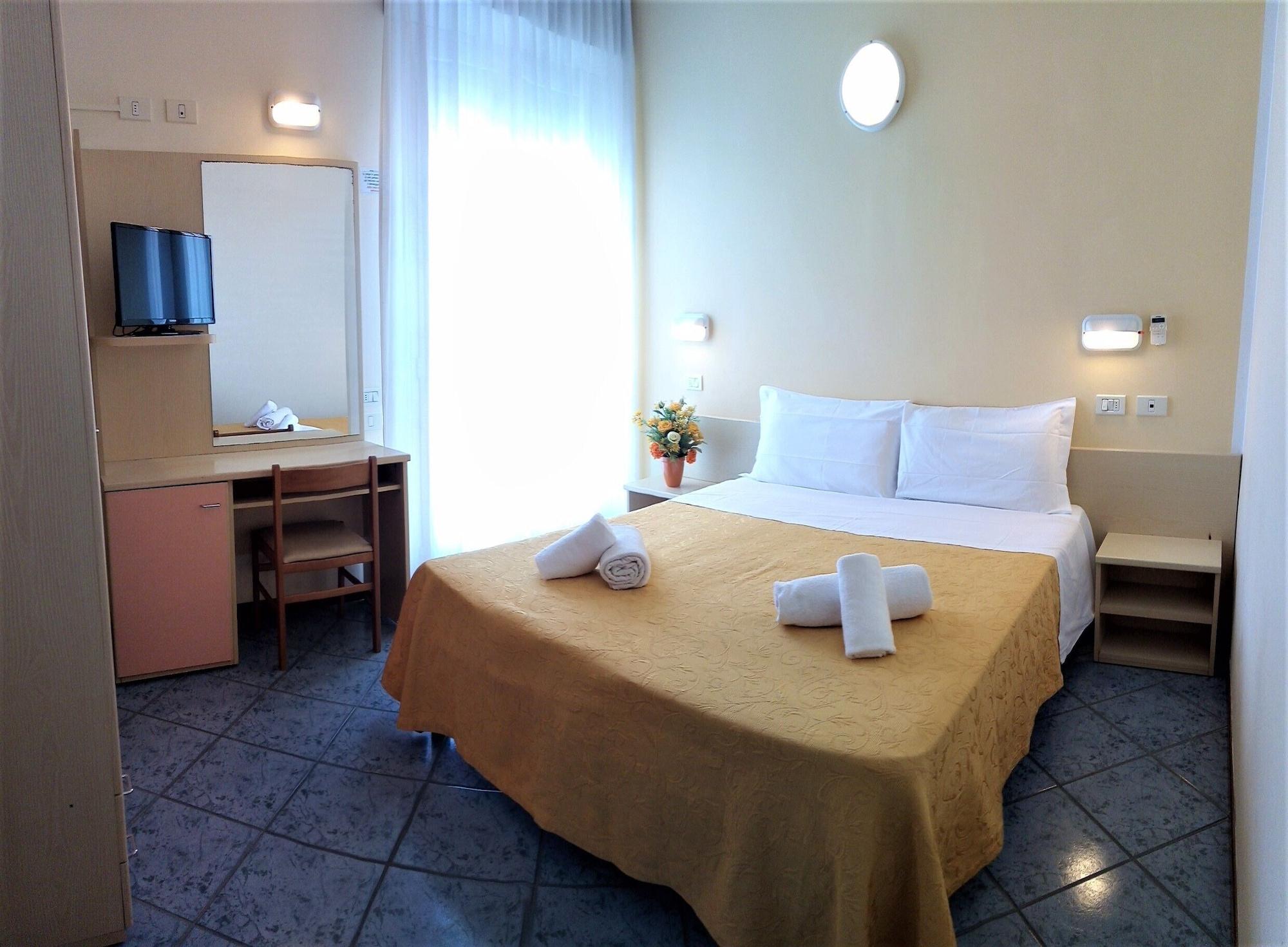 Hotel Hotel Corona