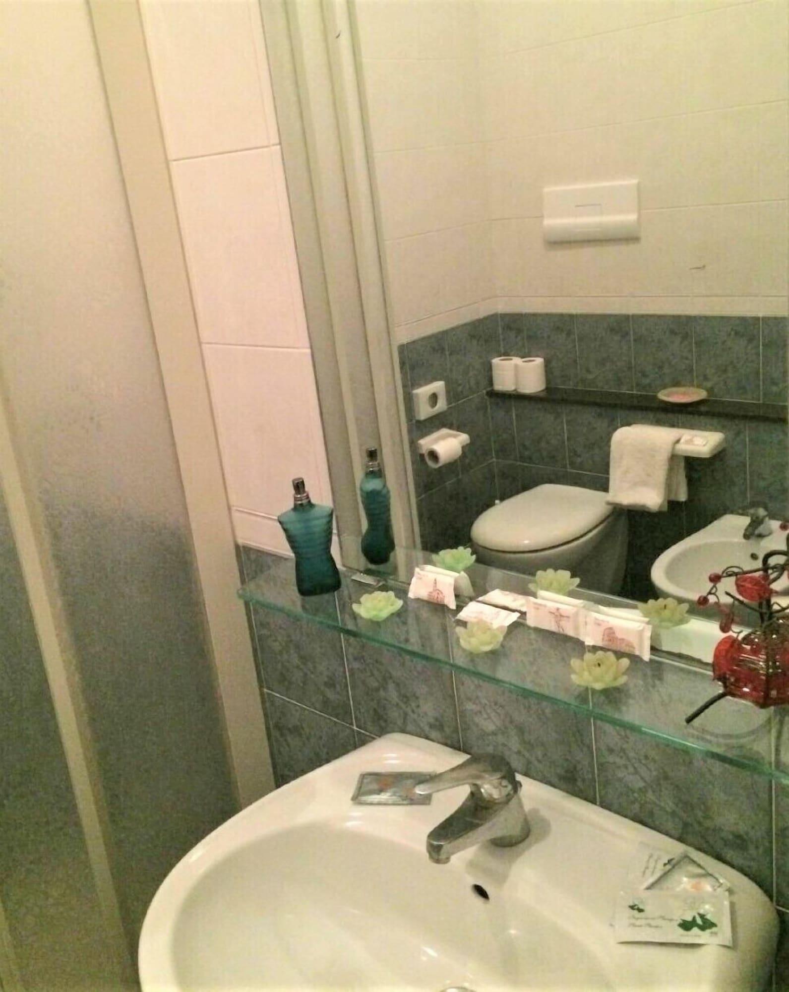 Hotel Corona 3*