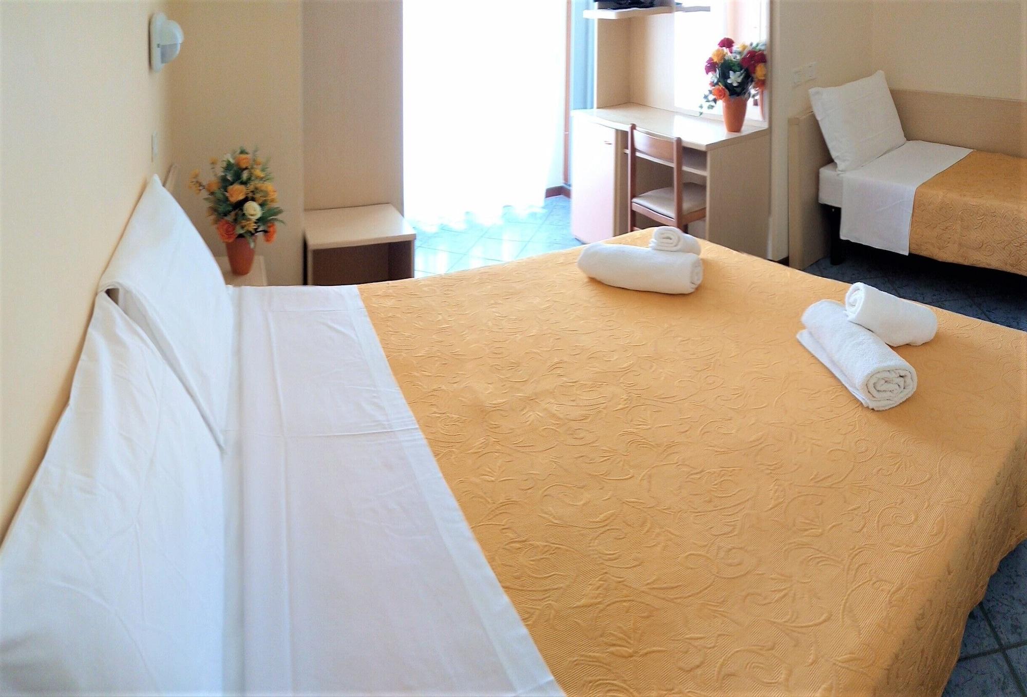 Hotel Corona Hotel