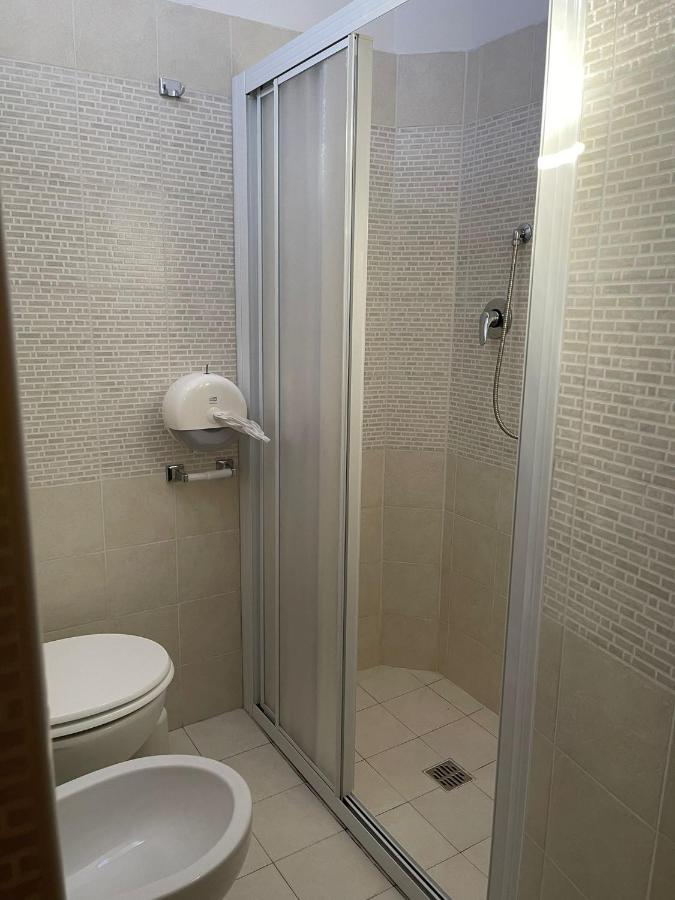 Ideal Hotel 3*