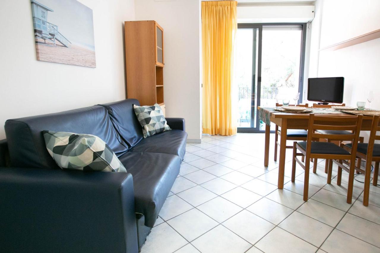 Aparthotel Dei Pini Rimini