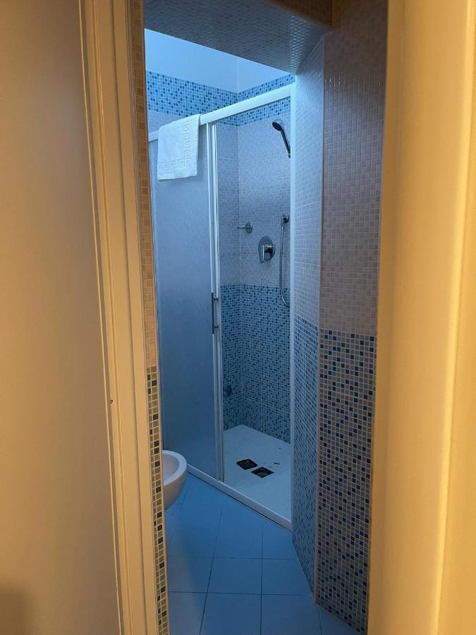 Ideal Hotel 3*