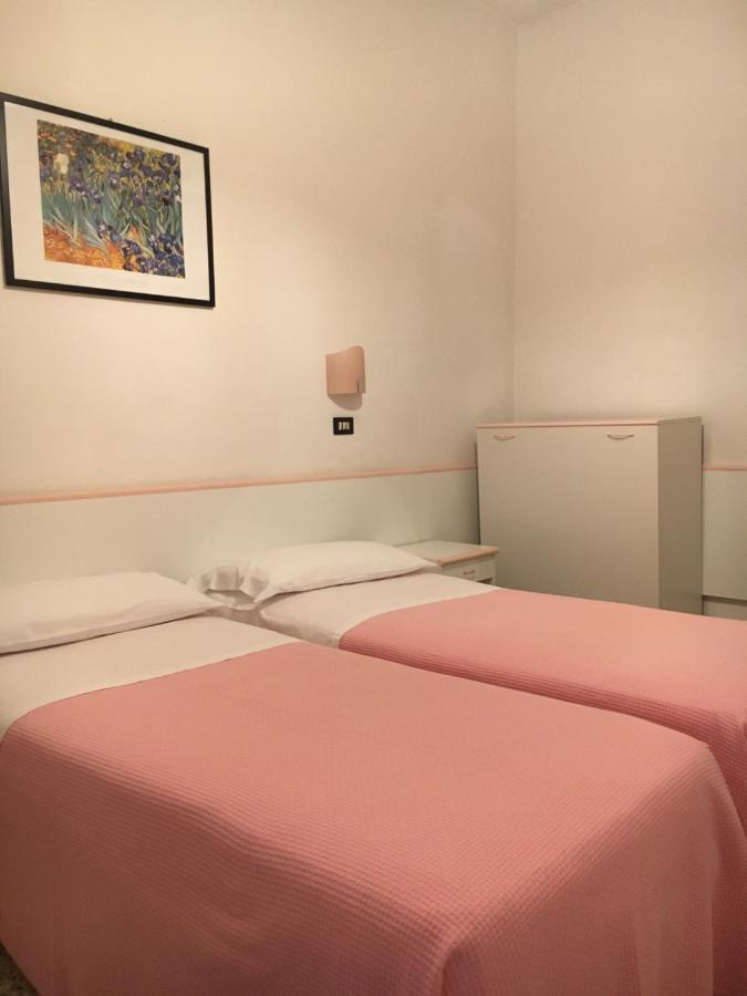 Rosy Rimini
