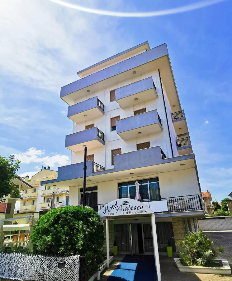 Arabesco 3*