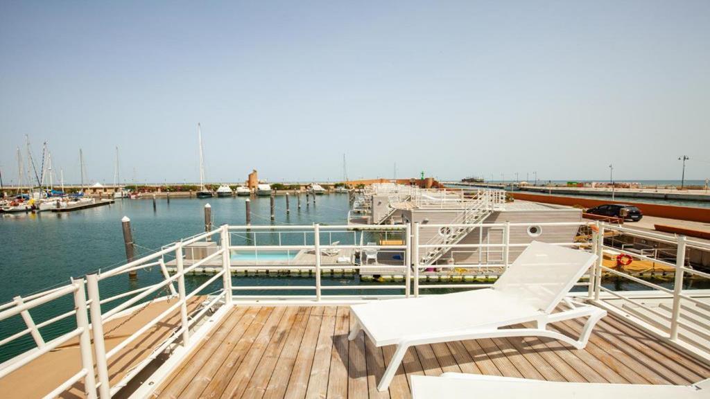 House Boat 4* Rimini