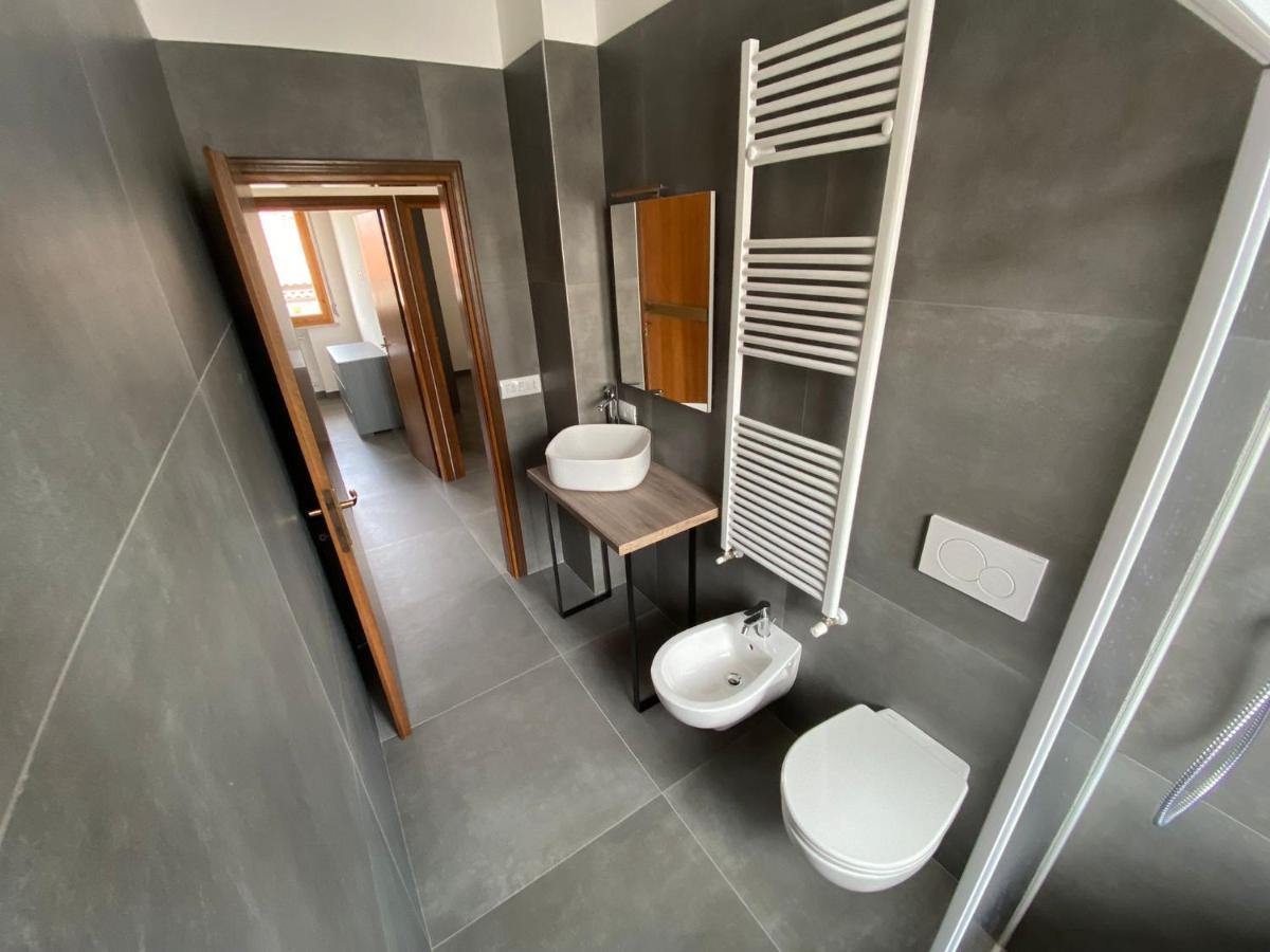 Appartement Con Posto Auto Privato A Marina Centro Mare *